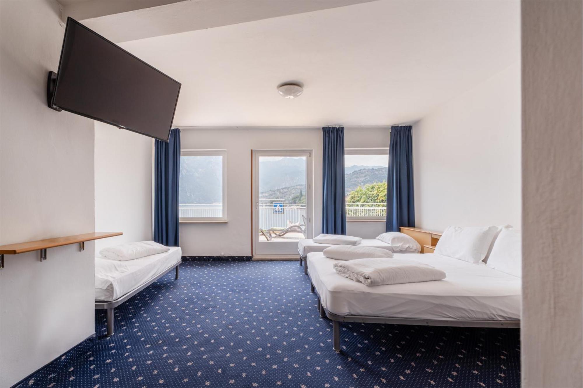 Lake Hotel Ifigenia Torbole Sul Garda Екстериор снимка